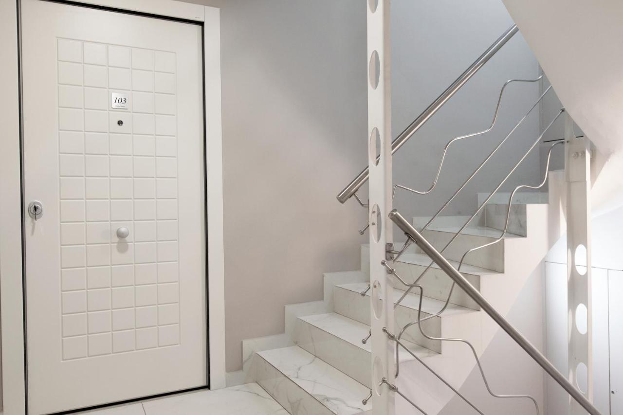 Cannes Old Town Suites Esterno foto